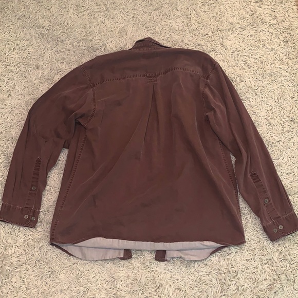 Columbia men’s button down long sleeve - Picture 2 of 3
